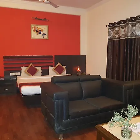 Modesty Hotel